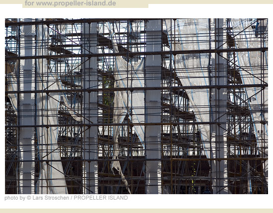 My Berlin Photos Berlin STANDARDs scaffolding